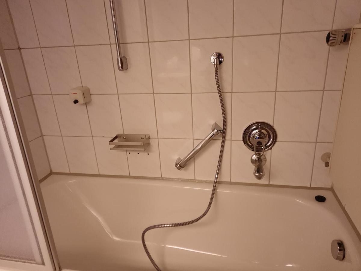Hotel Zur Bruecke Kevelaer Buitenkant foto